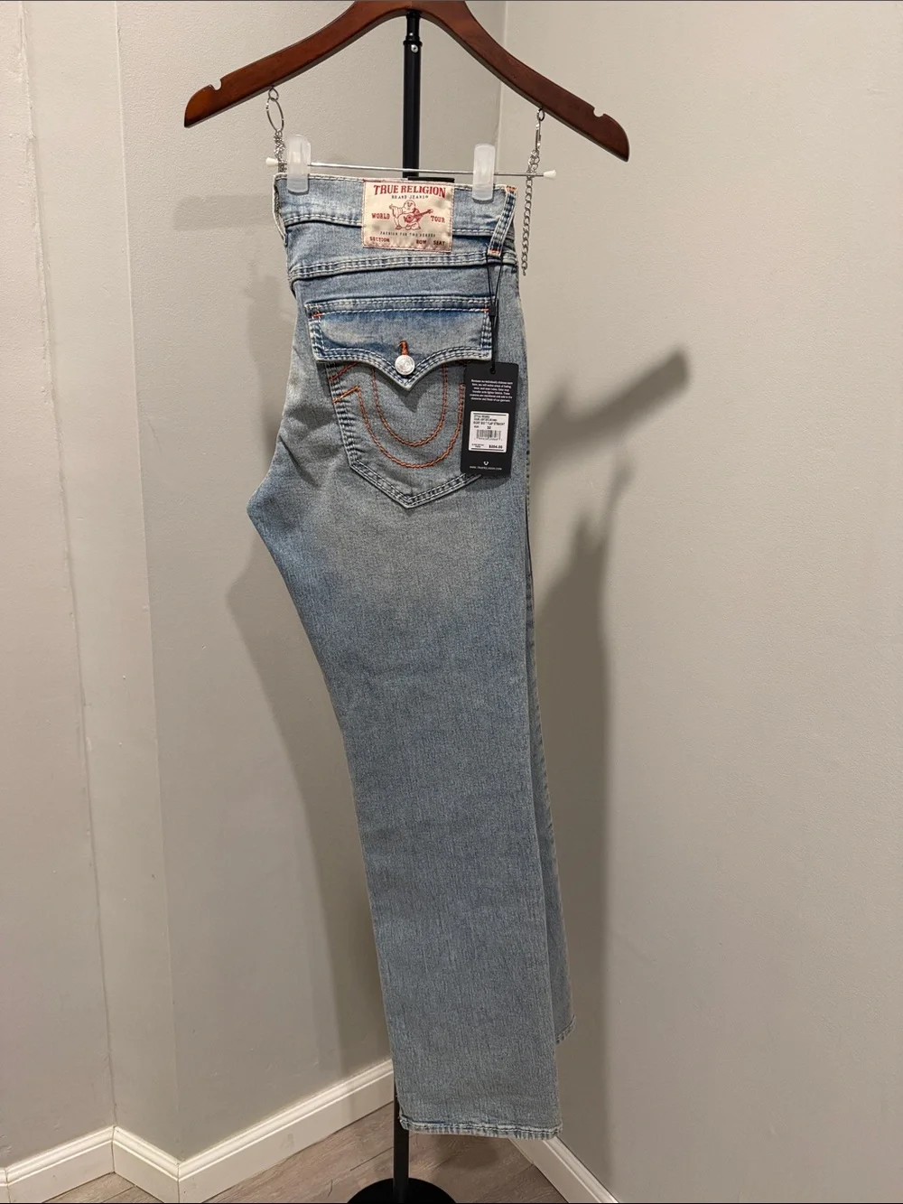 True Religion Ricky Men's Size waist 32 and length 34 Light Wash Straight Jeans